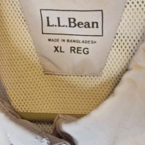 L.L Bean Womans Button Down Short Sleeve Shirt Top Collared Lavender Size XL - Picture 3 of 4